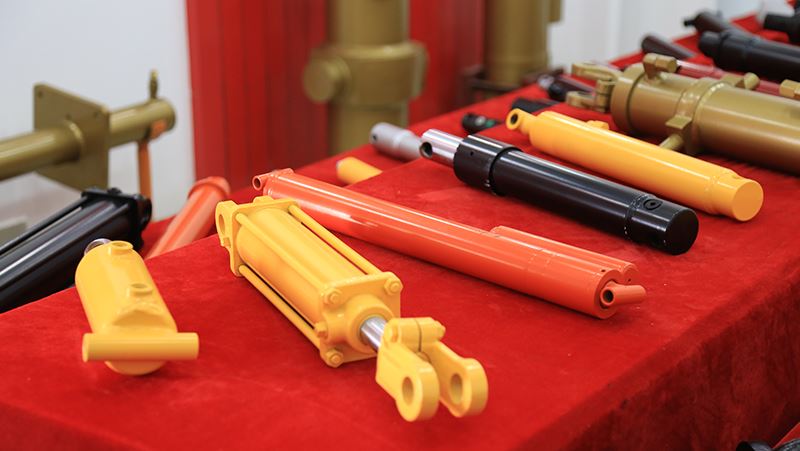 Hydraulic Cylinders